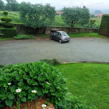 Mombracco Bed & Breakfast Envie